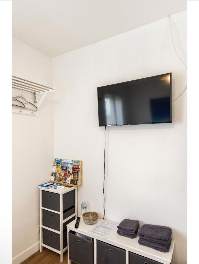 Villa Des Palmiers, Chambre 3, Lit Double Вилньов-сюр-Ло Екстериор снимка
