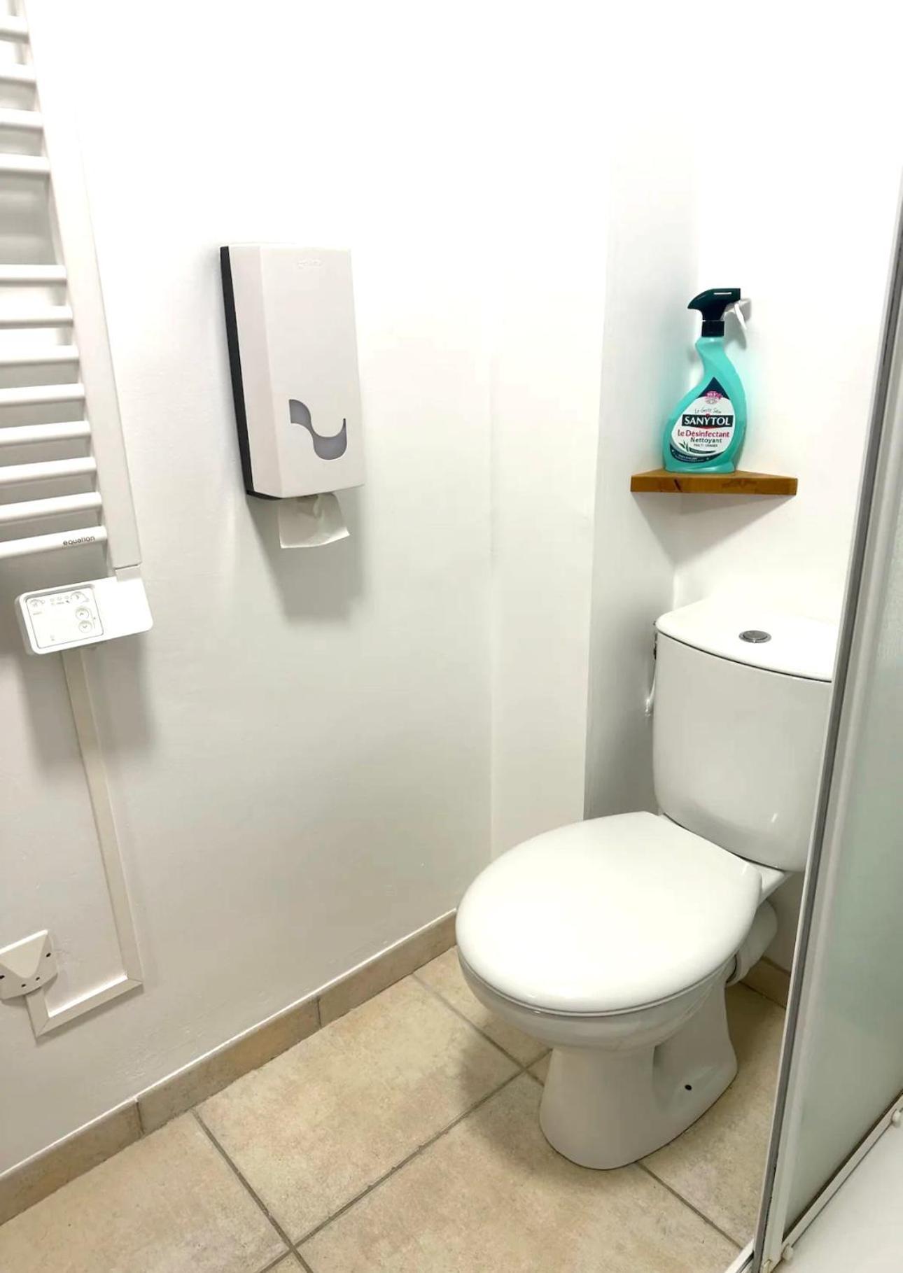 Villa Des Palmiers, Chambre 3, Lit Double Вилньов-сюр-Ло Екстериор снимка